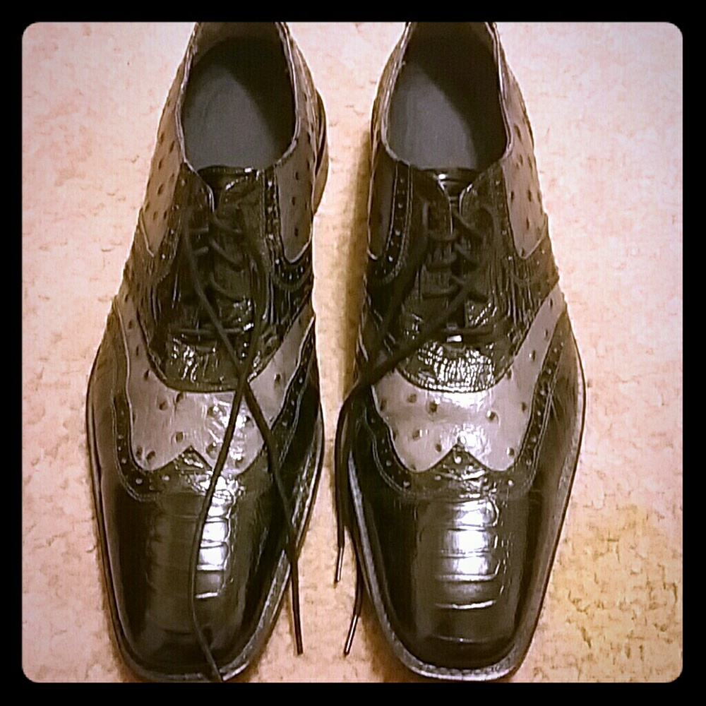 Black and grey men's dress shoes